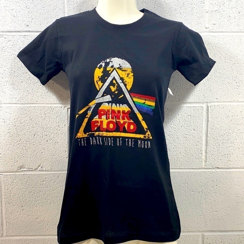 NWOT PINK FLOYD classic rock T shirt​​​​​​​​​​​​​​​​​